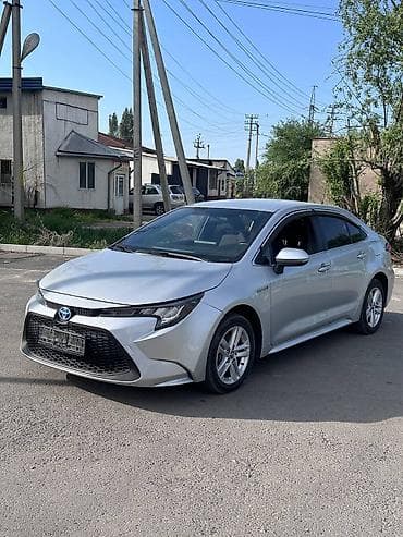 corolla: Toyota Corolla: 2020 г., 1.8 л, Вариатор, Гибрид, Седан — 1