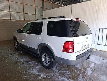 suzuki grand vitara: Ford Explorer: 2002 г., 4.6 л, Автомат, Газ, Внедорожник — 4