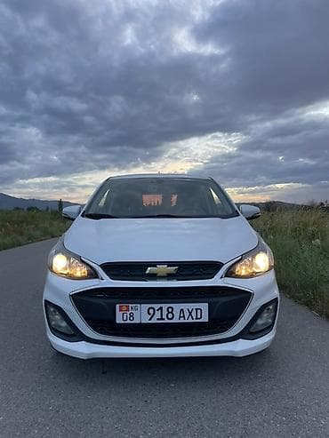 авто до 6000 долларов: Chevrolet Spark: 2020 г., Бензин, Хэтчбэк — 3