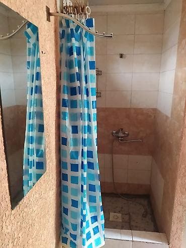 vip hostel: Сдаю комнату с прихожей всеми условиями Планировка и оснащение: - — 4
