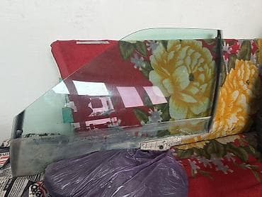 Крылья и комплектующие: Стекло Переднее левое Audi, 1992 г., Б/у, Оригинал — 2