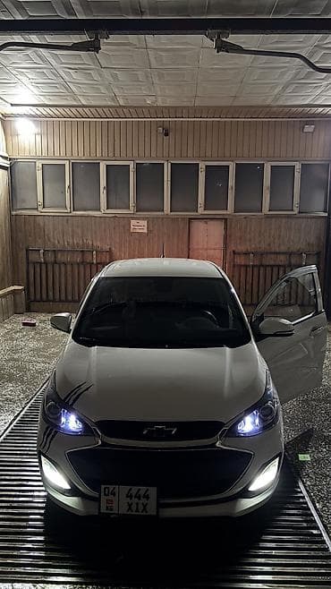 shevrolet nexia: Chevrolet Spark: 2019 г., 1 л, Автомат, Бензин, Хэтчбэк — 4