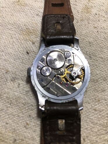 сколько стоят наручные часы: Наручные механические часы «Победа» с черным циферблатом.1й-Московский — 3