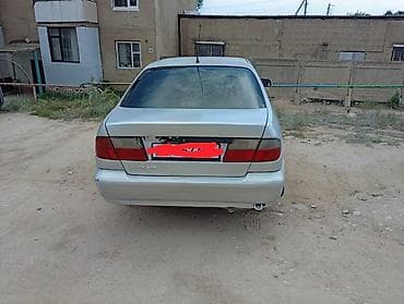 ниссан 1998: Nissan Primera: 1997 г., 1.6 л, Механика, Бензин, Седан — 6