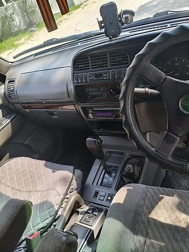 Isuzu Bighorn: 1995 г., 3.1 л, Автомат, Дизель, Жол тандабас