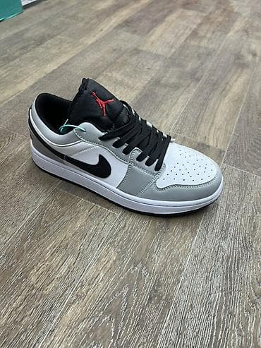 Кроссовки Nike Air Jordan 1 Low - Модель: низкая версия AJ1 - Верх