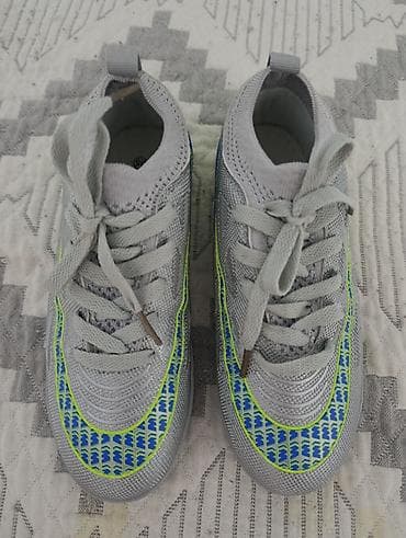 кета футбольный: Детские кроссовки/бутсы -сороконожка для футбола - Размер: 35 - Цвет — 3