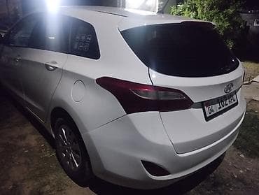 Hyundai i30: 2016 г., 1.6 л, Кол менен иштөөчү, Бензин, Универсал — 8