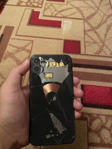сигнализация с диалоговым кодом: IPhone 11, Б/у, 128 ГБ, Black Titanium, Чехол, Коробка, 79 % — 1