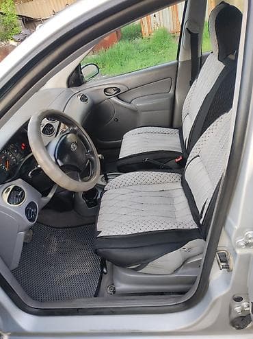 forester sf5: Ford Focus: 2003 г., Автомат, Бензин, Седан — 5