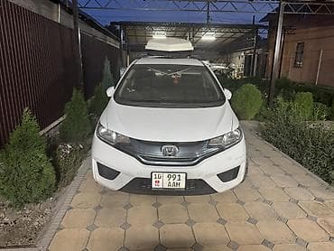 Honda Fit: 2015 г., 1.5 л, Автомат, Гибрид, Хэтчбэк at lalafo.kg Honda Fit: 2015 г., 1.5 л, Автомат, Гибрид, Хэтчбэк