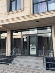 дома под офис: Сдается офисное помещение! 200 кв/м Ахунбаева/Садырбаева Большие — 2