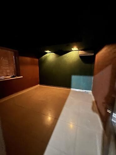 солнечный мкр: 🔥 Срочно сдается коммерческое помещение на первой линии! 📍 Район — 3