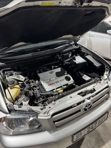 капот на аккорд: Toyota Highlander: 2004 г., 3.3 л, Автомат, Бензиновая, Кроссовер — 21