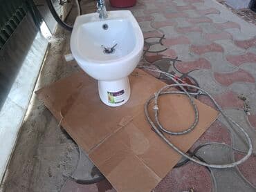 Биде Напольный, Б/у