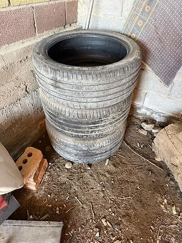 Шиналар жана дисктер: Шиналар 235 / 35 / R 22, Жай, Жуп, Жеңил унаалар, Pirelli — 2