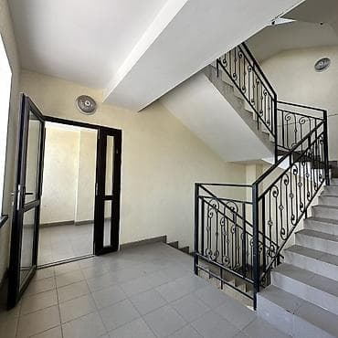 70: 1 комната, 33 м², Элитка, 4 этаж, Косметический ремонт — 3