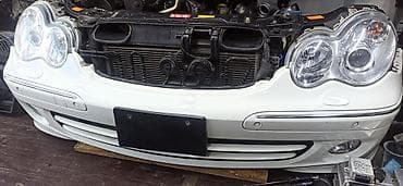 mercedes benz c class 203: Бампер Mercedes-Benz, Оригинал — 1
