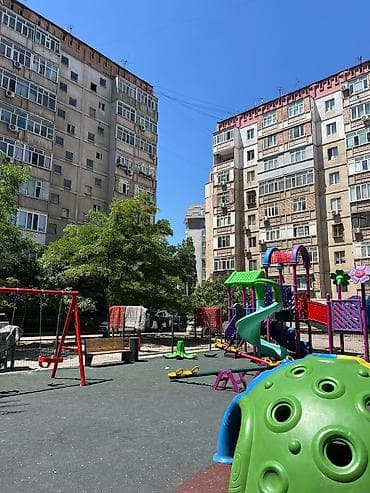 3 комнаты, 65 м², Джал мкр (в т.ч. Верхний, Нижний, Средний) 105 серия, 2 этаж, Косметический ремонт