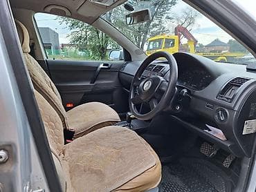 Volkswagen Polo: 2002 г., 1.4 л, Автомат, Бензин — 5