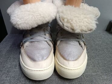 зимний обув мужской: Ботинки женские зимние. Очень теплые. Размер - 38. Материал - кожа — 11