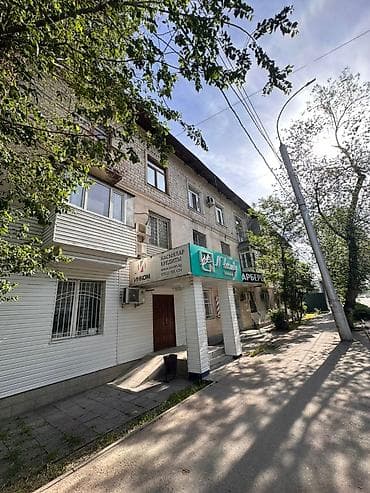 Квартиры: 2 комнаты, 52 м², Сталинка, 3 этаж, Косметический ремонт — 8
