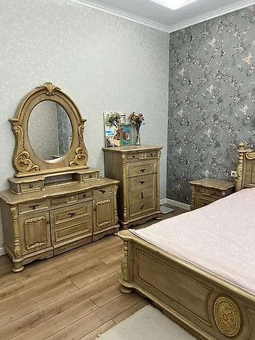 спаль: СРОЧНО ПРОДАЮ!Спальный гарнитур в классическом стиле, резной — 2