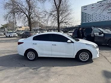 Kia: Kia Rio: 2018 г., 1.6 л, Автомат, Бензин, Седан — 6