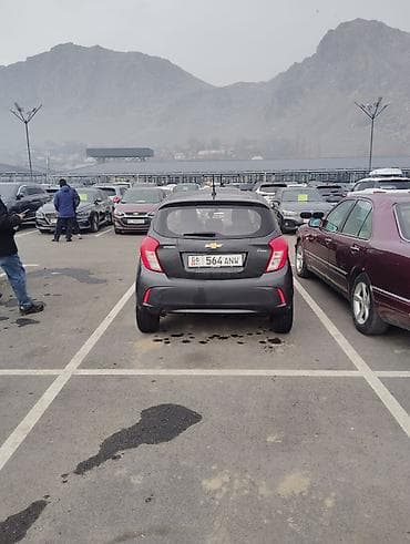 chevrolet trax: Chevrolet Spark: 2017 г., 0.1 л, Автомат, Бензин, Хэтчбэк — 4