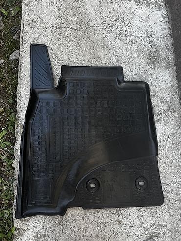 sprinter 315: Родные Резиновые Полики Для салона Toyota, цвет - Черный, Б/у, Самовывоз — 2