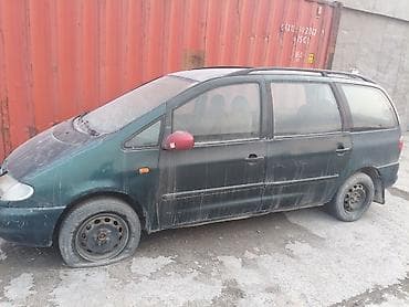 Унаа сатуу: Volkswagen Sharan: 1996 г., 2 л, Кол менен иштөөчү, Бензин, Вэн/Минивэн — 2