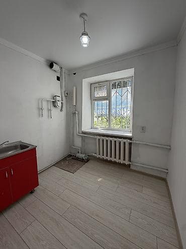 на недвижимость: 3 комнаты, 58 м², 1 этаж — 5