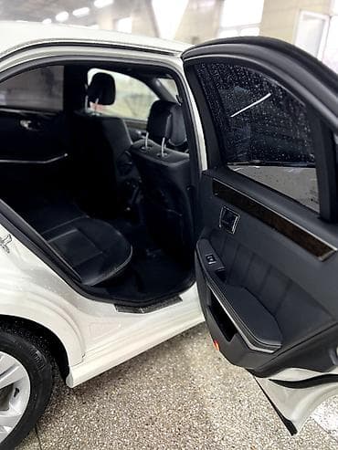 mers e124: Mercedes-Benz E-Class: 2011 г., 1.8 л, Автомат, Бензин, Седан — 6