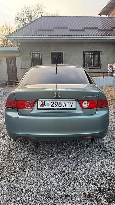 golf variant: Honda Accord: 2004 г., 2 л, Типтроник, Газ, Седан — 4