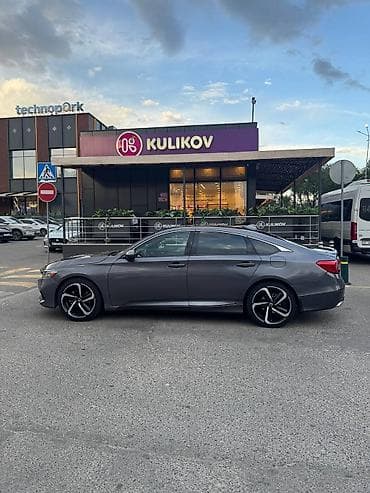 мтз стекло: Honda Accord: 2020 г., 1.5 л, Вариатор, Бензин, Седан — 8