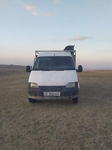 салярка сатылат: Жеңил жүк ташуучу унаа, Ford, Стандарт, 1,5 т, Колдонулган — 2