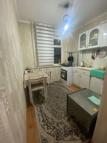 продаю дом в карабалте: 1 комната, 34 м², 104 серия, 3 этаж, Косметический ремонт — 2