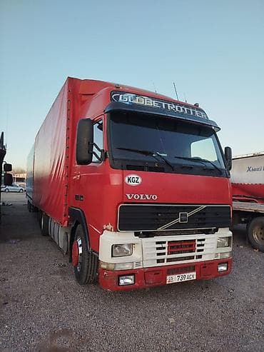 b class: Грузовик, Volvo — 3