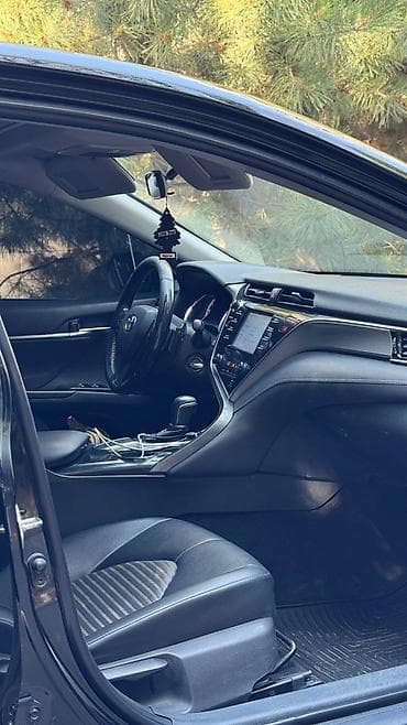 усилитель камри: Toyota Camry: 2018 г., 2.5 л, Автомат, Бензин, Седан — 7