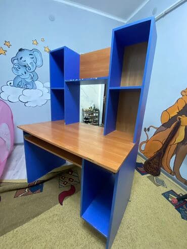 купить письменный стол для школьника: Компьютерный стол — 3