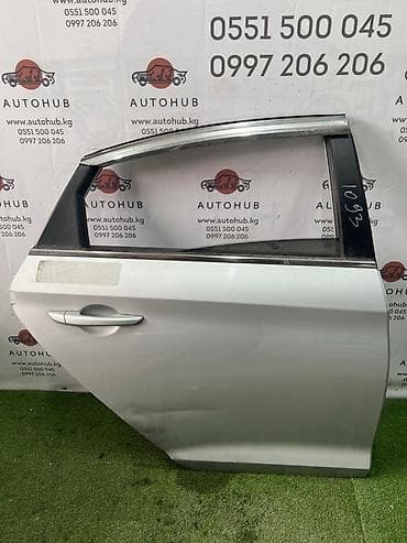 Дверь Задняя правая Hyundai, Б/у, Оригинал