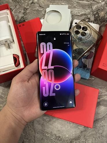 the one: OnePlus 12R, Б/у, 256 ГБ, цвет - Черный, 2 SIM — 5