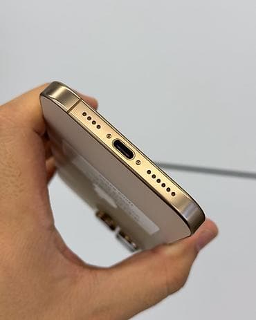 Техника жана электроника: IPhone 16 Pro Max, Колдонулган, 256 ГБ, Desert Titanium, Коргоочу айнек, Каптама, Бөлүп төлөө менен, 95 % — 5