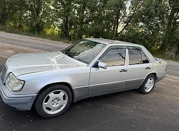 Mercedes-Benz W124: 1994 г., 2.2 л, Автомат, Бензин, Седан — 3