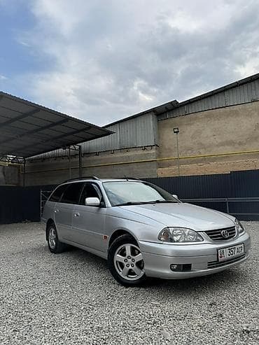 Toyota Avensis: 2002 г., 1.8 л, Ручные, Бензин, Универсал
