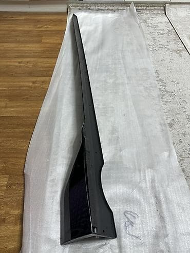 Глушители: Наружные накладки порогов BMW, 2021 г., Новый, Аналог — 1