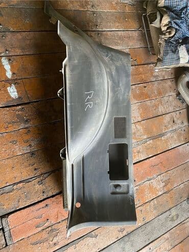 dodge 2000: Mitsubishi Montero Sport Пластик Багажника, Митсубиси Монтеро спорт — 1