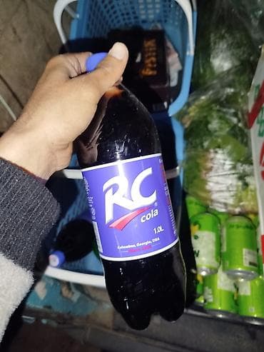 корни хрена: Напитки ассорти: - Barbican Malt Beverage — безалкогольный солодовый — 2