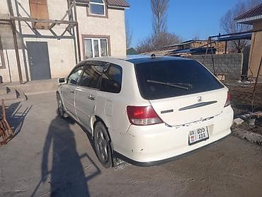 ct 200h: Honda Orthia: 2002 г., Автомат, Бензин, Универсал — 4