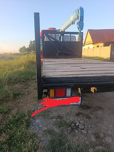 caterpillar трактор: Манипулятор, Mercedes-Benz, 1999 г., 6 т — 2